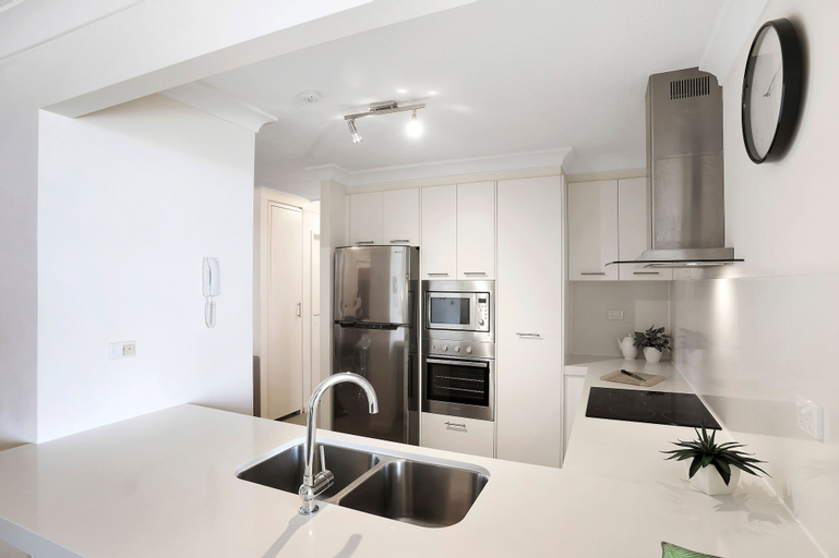 Dining Room 11