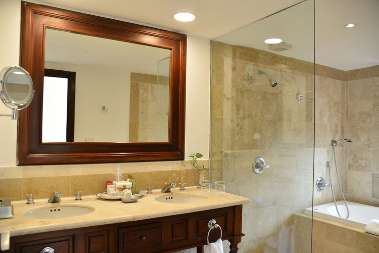 Bathroom 5, Dreams Tulum Resort & Spa - All Inclusive, Cozumel