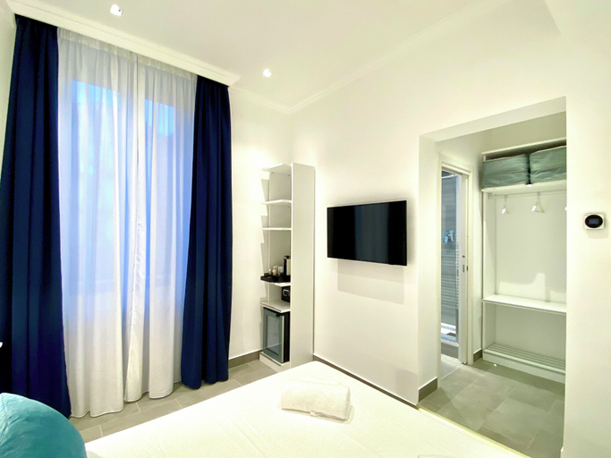 Bedroom 5, THE ONE - SUN 'n SEA ROOMS, La Spezia
