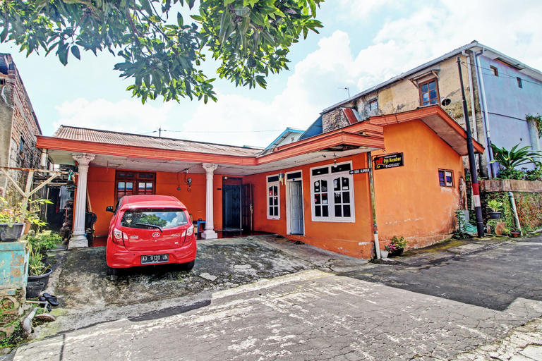 Exterior & Views 1, OYO 92759 Penginapan Piji Kembar, Karanganyar