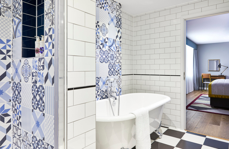 Bathroom 3, Hotel Indigo STRATFORD UPON AVON by IHG, Warwickshire