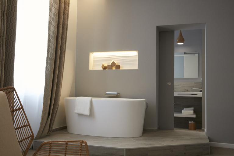 Bathroom 4, Hôtel Restaurant Claude Darroze, Gironde
