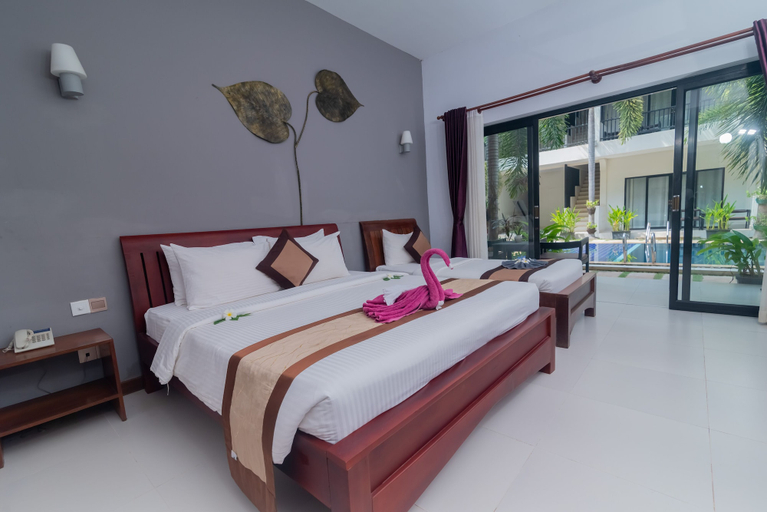 Bedroom 3, New Riverside Hotel, Siem Reap