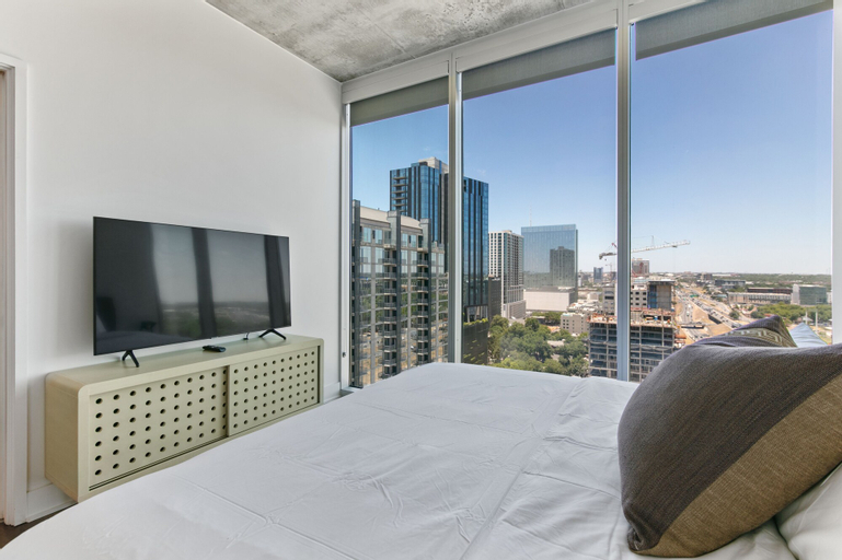 Bedroom 18