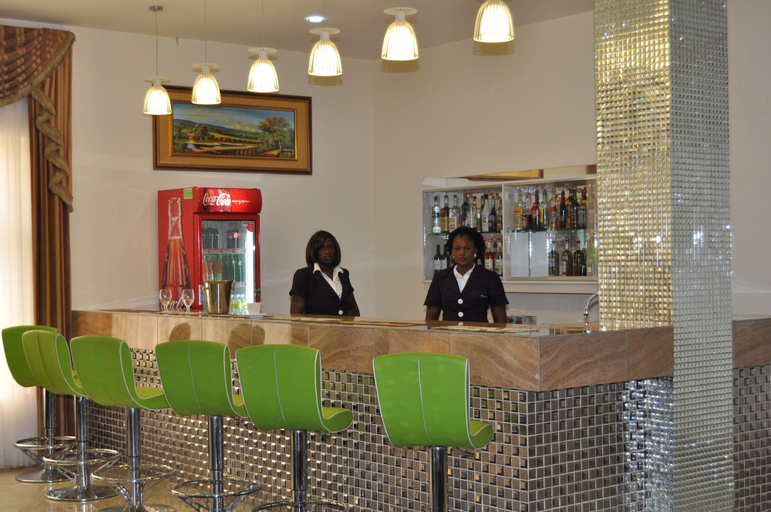 Food & Drinks 4, Royal Beach Hotel, Kadiogo