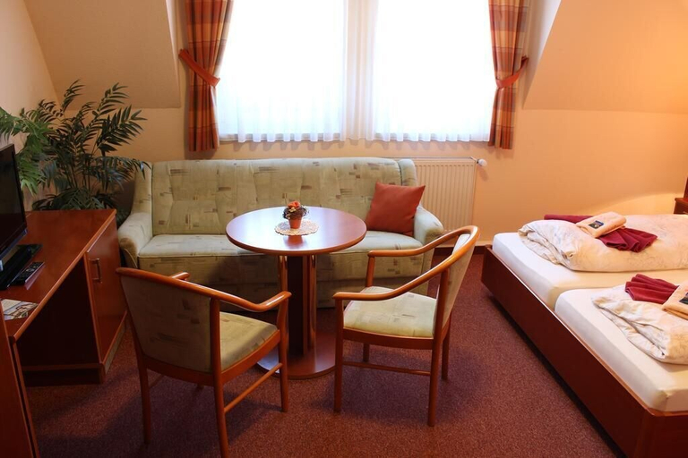 Bedroom 2, Pension Zur Grünen Eiche, Saalfeld-Rudolstadt