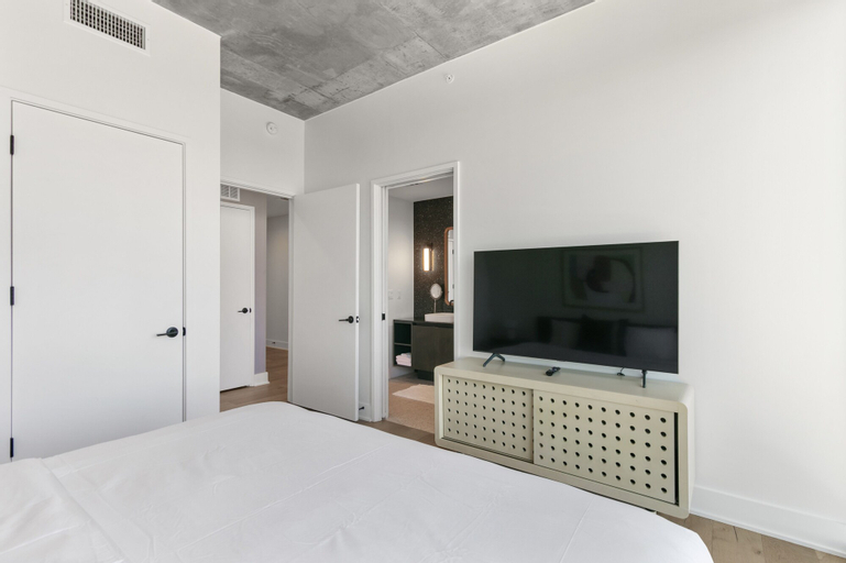 Bedroom 21