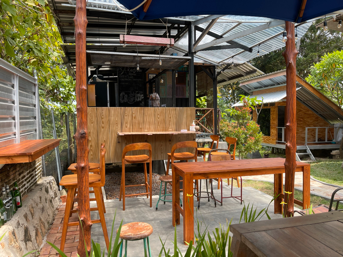 Food & Drinks 2, Atlante Hostel, Jepara