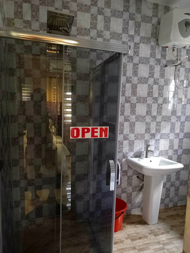 Bathroom, vermillion, Owerri Municipal
