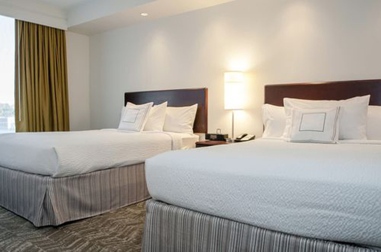 Bedroom 2, Springhill Suites by Marriott Louisville Airport, Jefferson