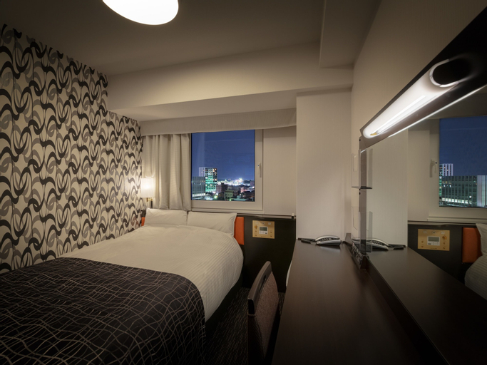 Bedroom 12