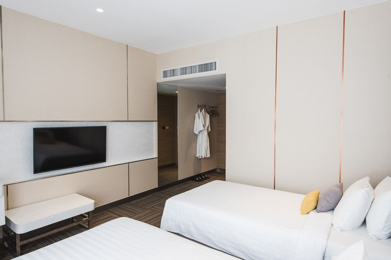 Bedroom 6