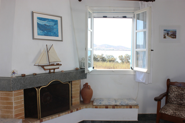 Bathroom 4, Remvi Studios, South Aegean