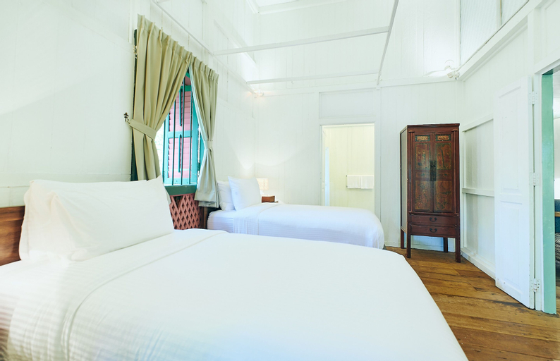 Bedroom 16