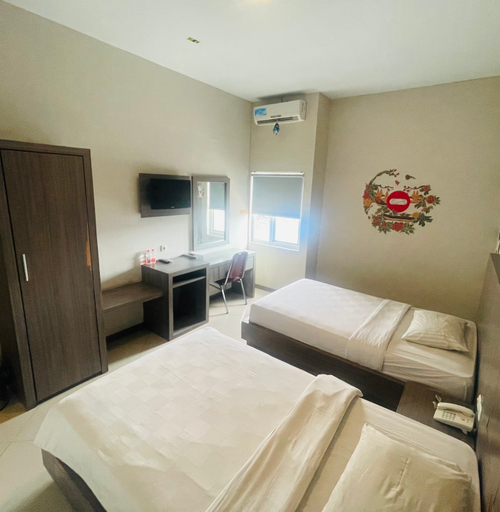 GRAND DARUSSALAM HOTEL Room Type - Superior Room
