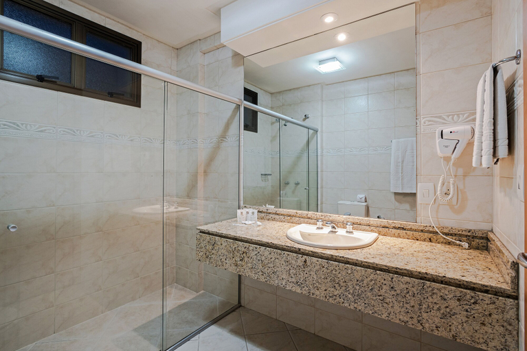 Bathroom 3, Astron Ponta Grossa Plaza by Nobile, Ponta Grossa