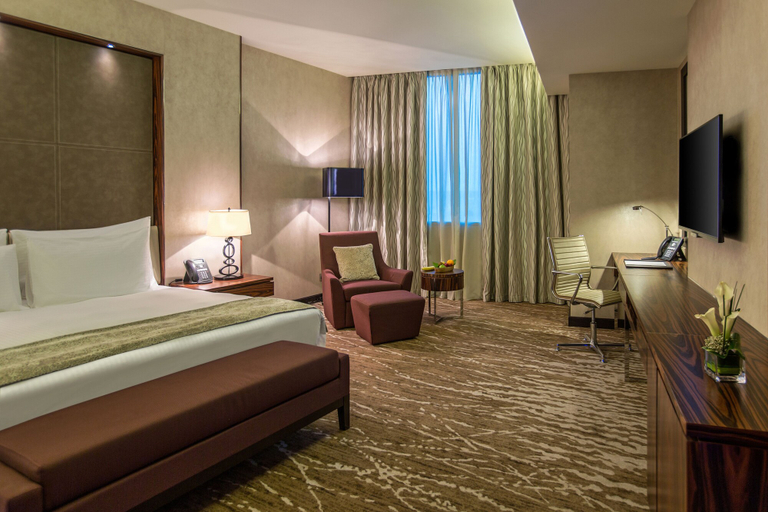 Bedroom 4, Millennium Plaza Doha, Doha