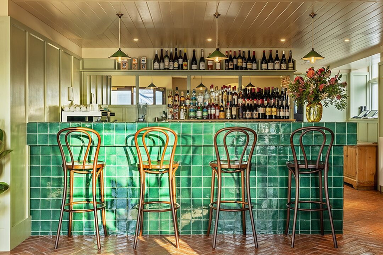 Food & Drinks 4, Fort Road Hotel, Kent