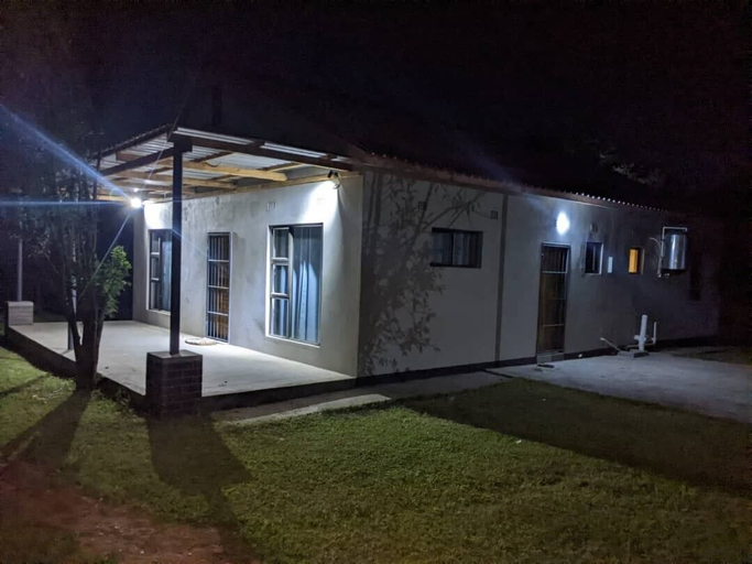 Exterior & Views 2, Secured Apartments, Ndola