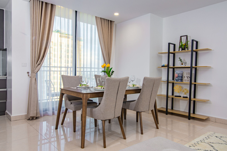 Dining Room 3