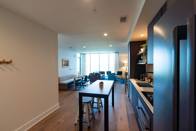 Dining Room 15