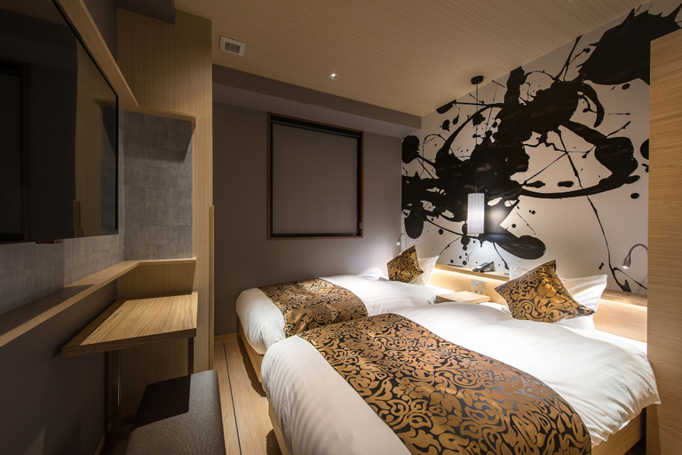 Bedroom 28