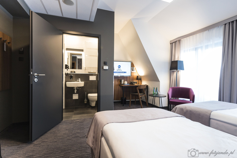 Bedroom 3, Best Western Hotel Mariacki, Będzin