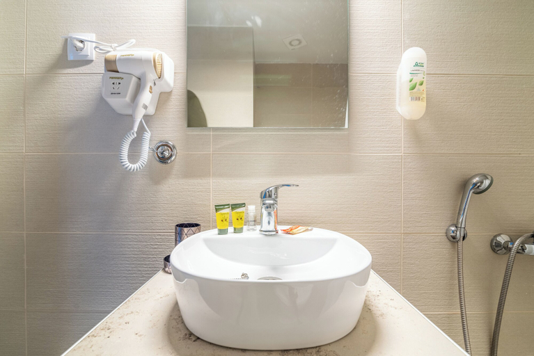 Bathroom 5, Asterion Luxury Studios Airport, Crete