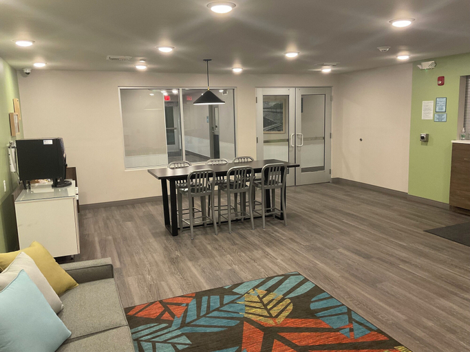 Others 2, Woodspring Suites East Lansing - University Area, Ingham