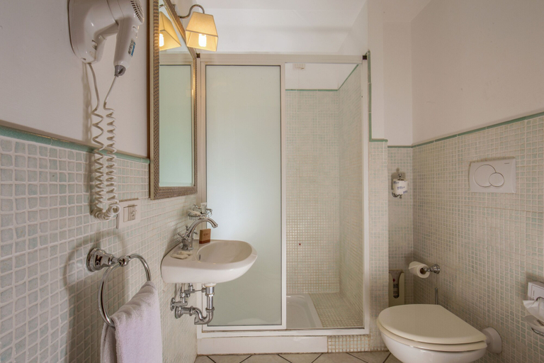 Bathroom 4, Hotel Selva Candida, Rome