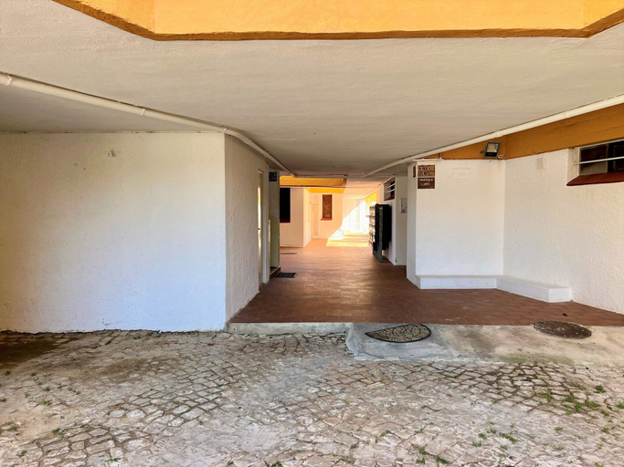 Others 5, Albufeira Central 2 by Homing, Albufeira