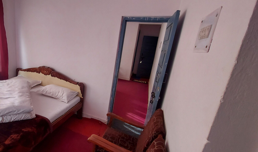 Bedroom 2, Hotel Shankar Shree, Chamoli