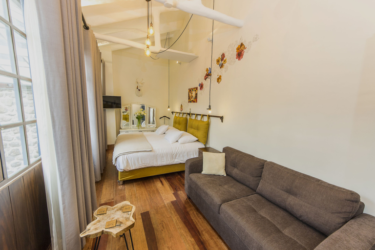 Bedroom 2, XO Art House, Cusco