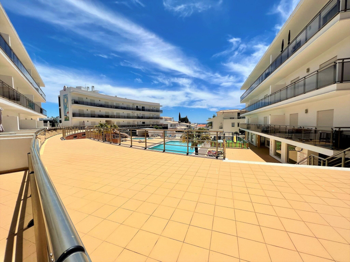 Exterior & Views 2, Albufeira Terrace With Pool by Homing, Albufeira