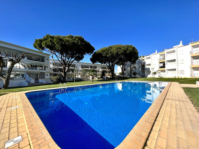 Sport & Beauty 4, Vilamoura Garden View 1 With Pool, Loulé