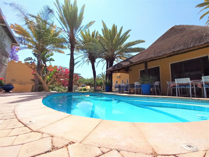 Sport & Beauty 5, Capbon Guesthouse, Windhoek East