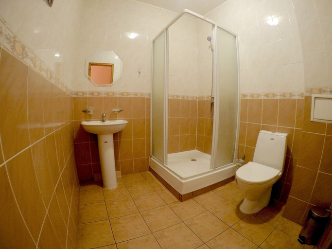Bathroom 3, Inn on Zhytomyrska, Sviatoshyns'kyi