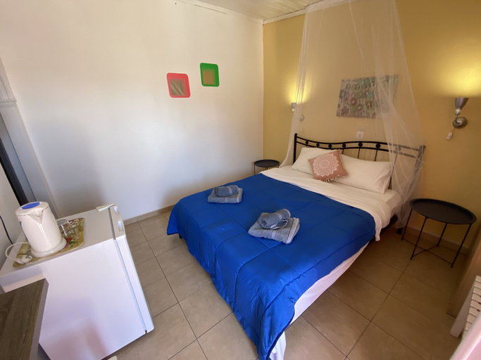 Bedroom 4, Avra Budget Beach Hotel, Ionian Islands