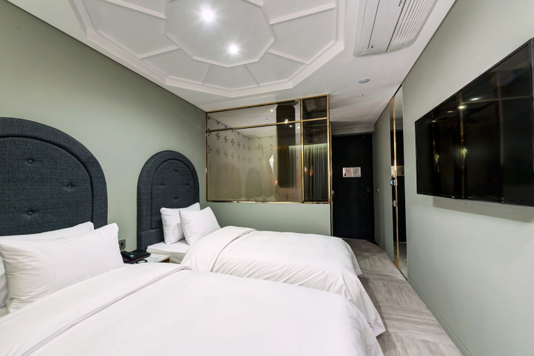 Bedroom 5, Hotel the Designers DDP, Jung