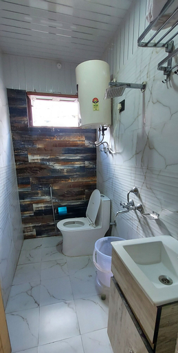 Bedroom 3, Hotel Shankar Shree, Chamoli