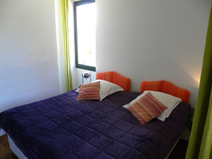 Bedroom 4, Hotel la Bastie d Urfe, Aveyron