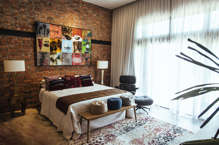 Bedroom 18