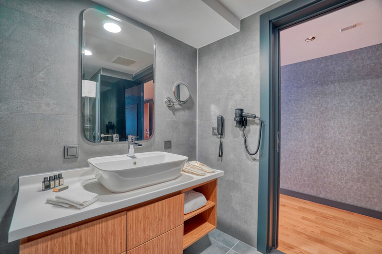 Bathroom 4, Ibos Hotels Izmir, Konak