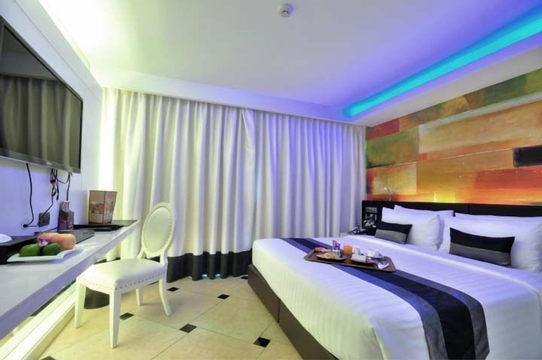 Bedroom 12
