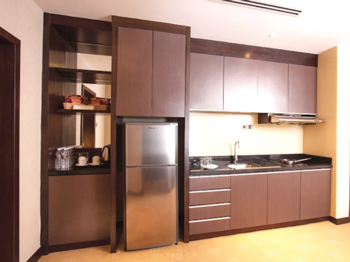 Dining Room 25