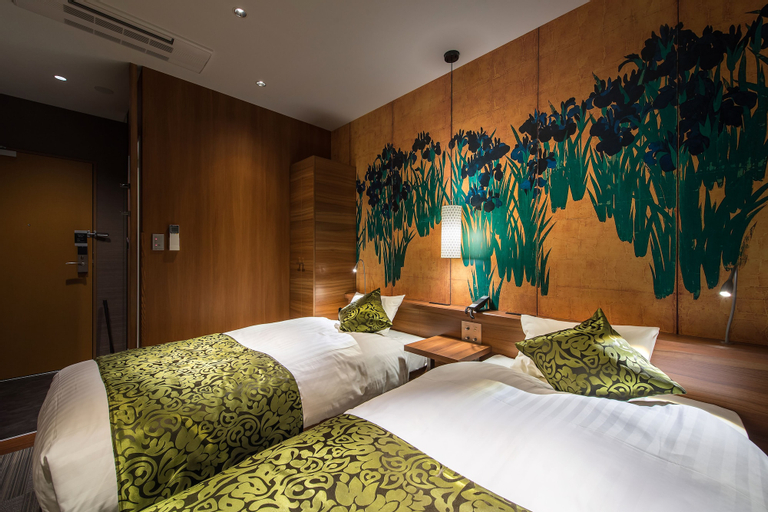 Bedroom 26