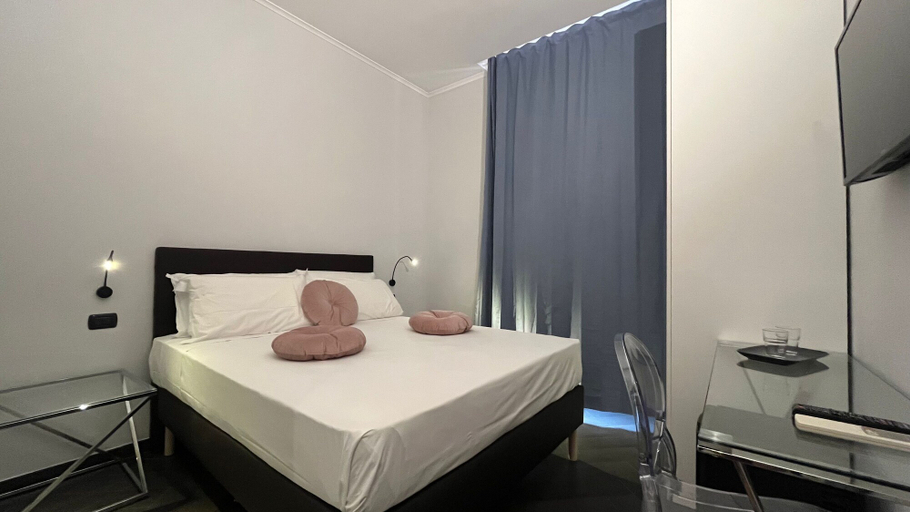 Bedroom 3, Cloud 9 Hotel, Rome