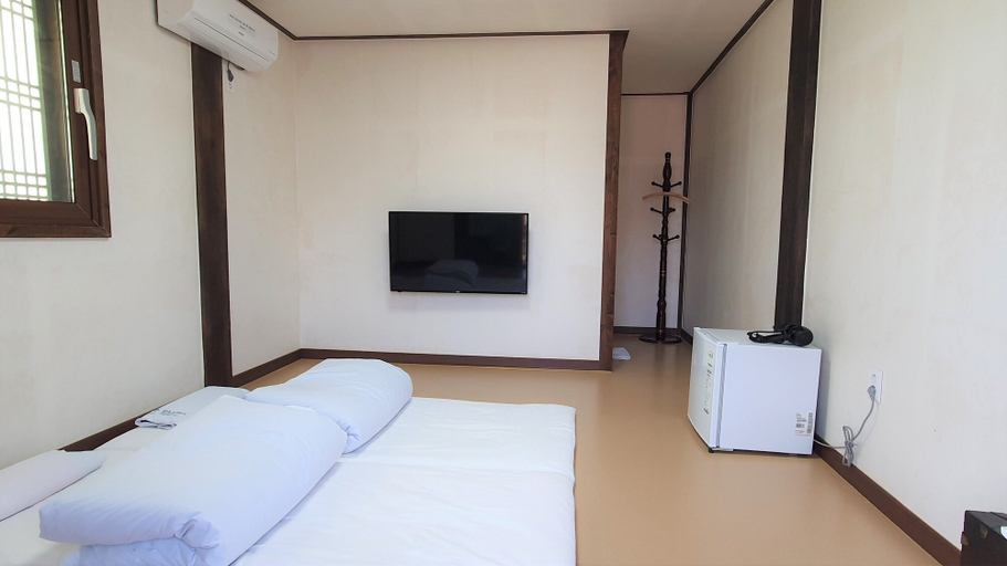 Bedroom 4, Tohyang Gotaek, Bonghwa