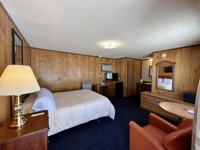 Bedroom 12