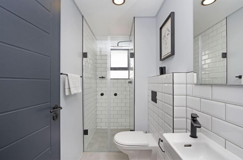 Bathroom 4, Manhattan On Coral Apartments, City of Cape Town